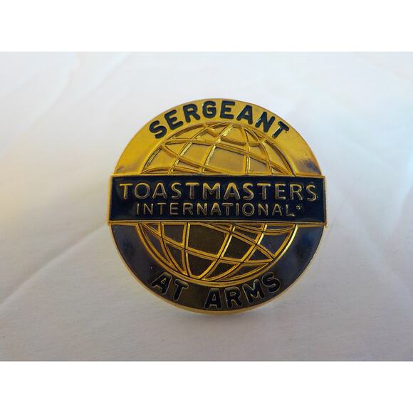 Toastmasters International Sergeant at Arms Round Golden Pin 1" - Picture 2 of 3